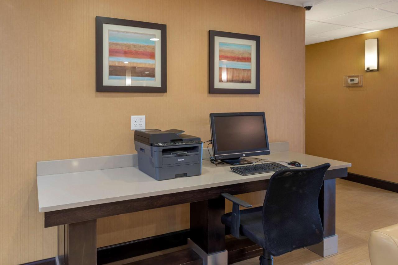 Best Western Plus Gadsden Hotel & Suites מראה חיצוני תמונה